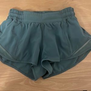 blue/green lululemon shorts; size 4, 2.5”